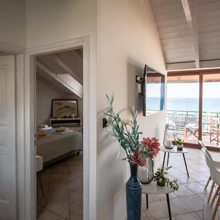 Vakantiehuis Tonias - Thea House And Vrachos Attic
