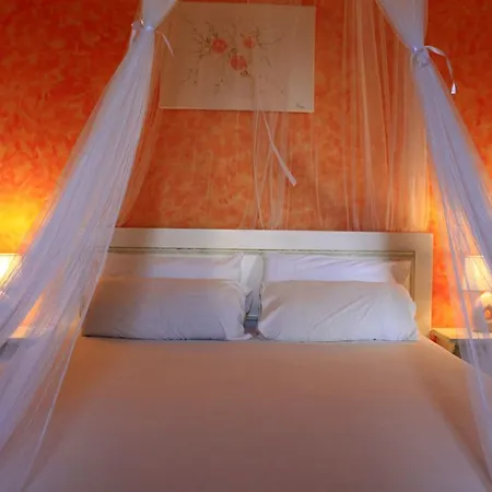 Tonias - Thea House And Vrachos Attic بيت للعطل *